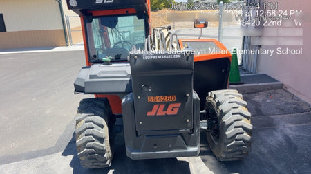 2025 JLG 519