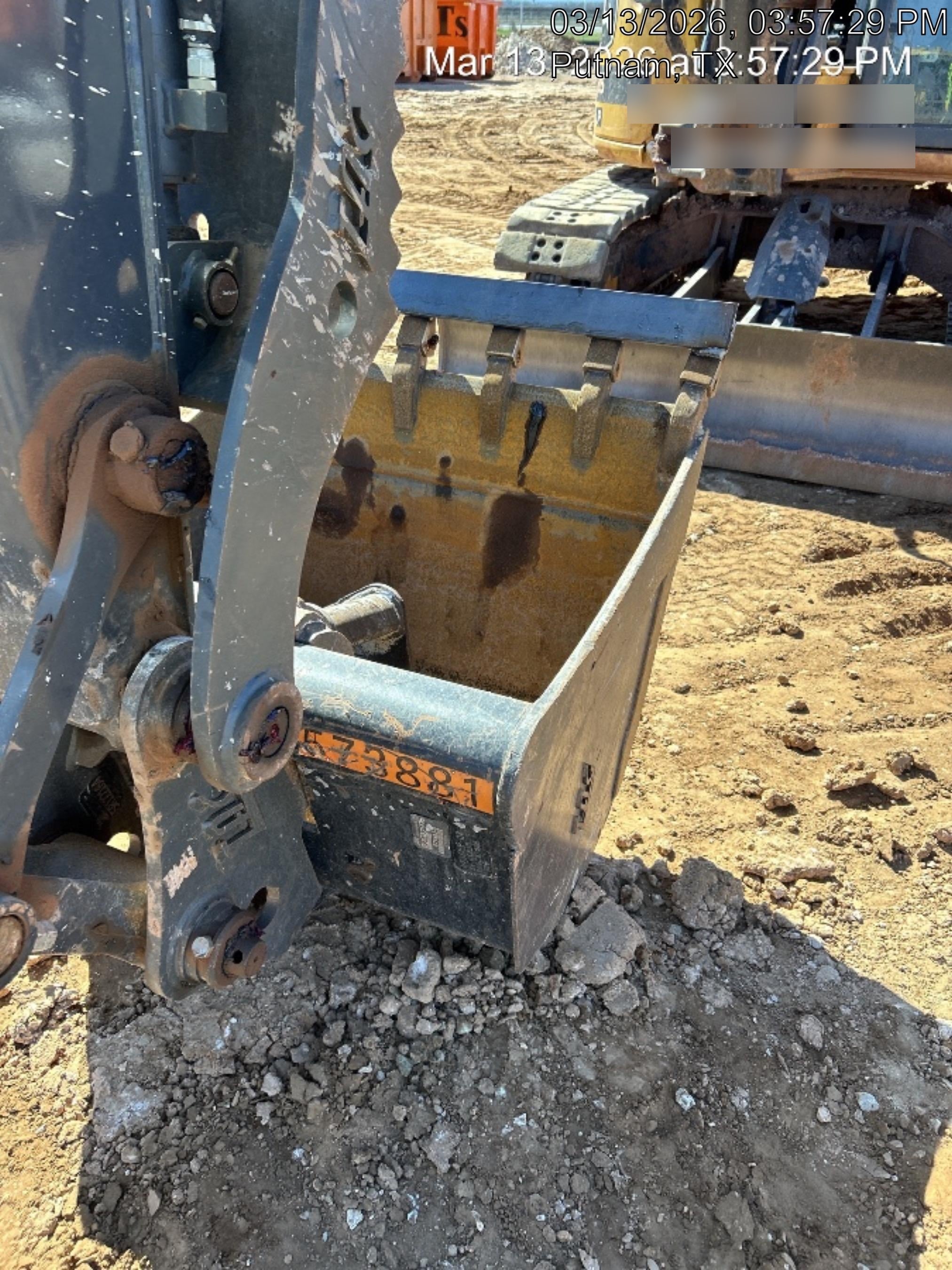 2025 TAKEUCHI 36" Bucket - Takeuchi
