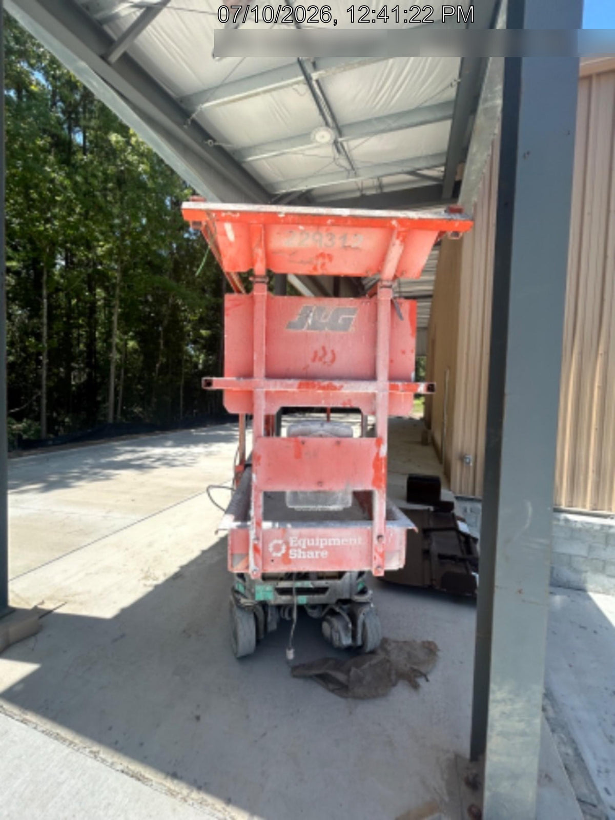 2022 JLG ES1932