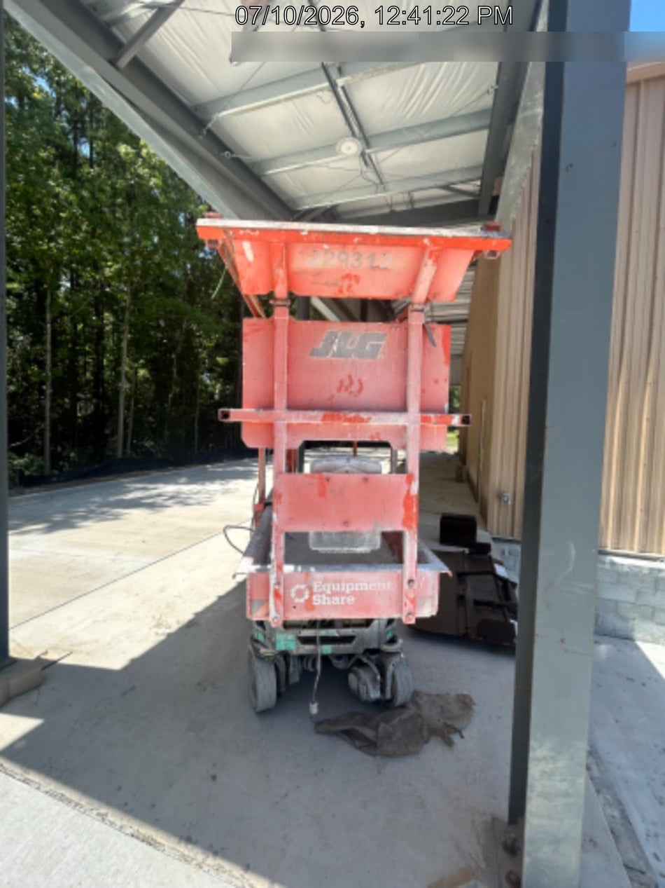 2022 JLG ES1932