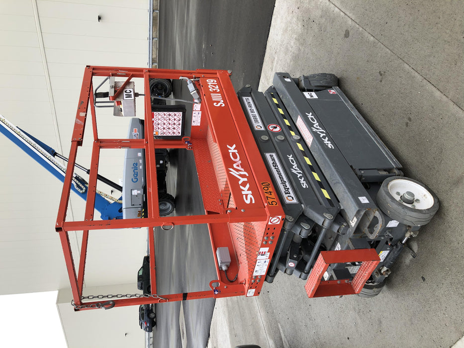 2017 Skyjack SJIII-3219 Standard Rental Specs