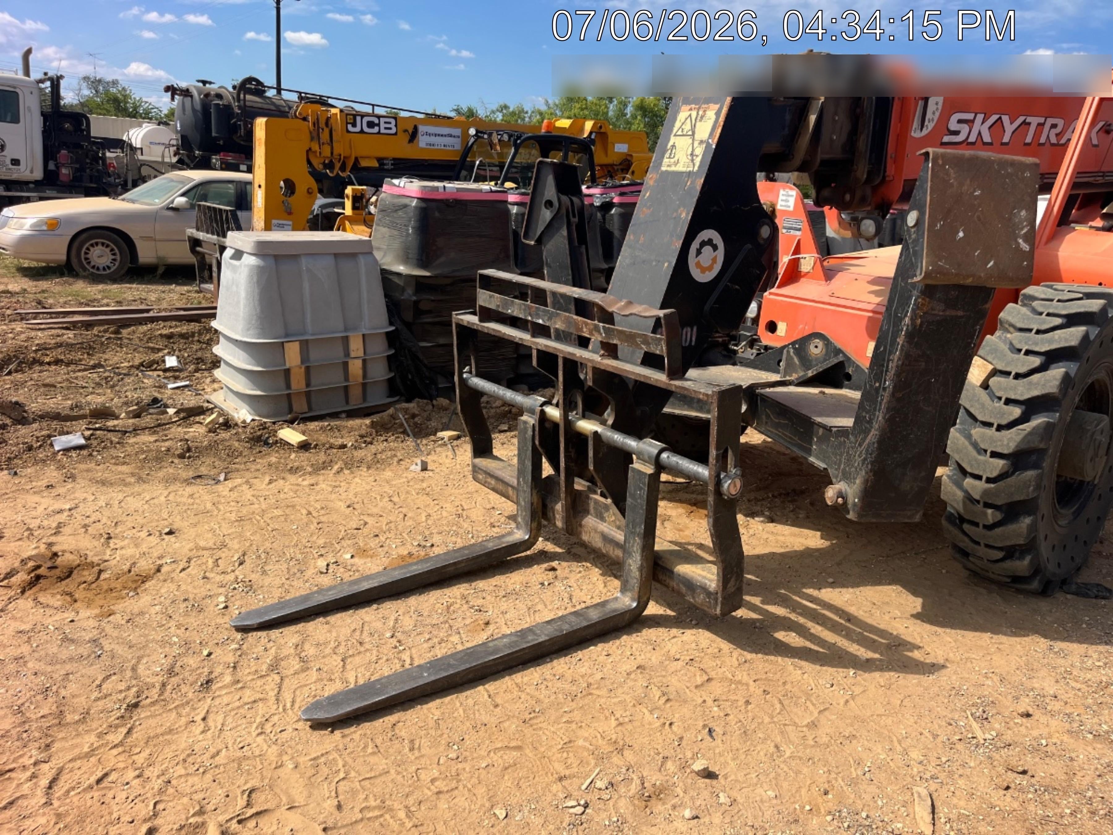 2018 Skytrak 10054 Skytrak 10054 10K Telehandler w/Open ROPS Solid Tires, LED Work Lights, Rotating Beacon, 60" Carriage/60" Forks