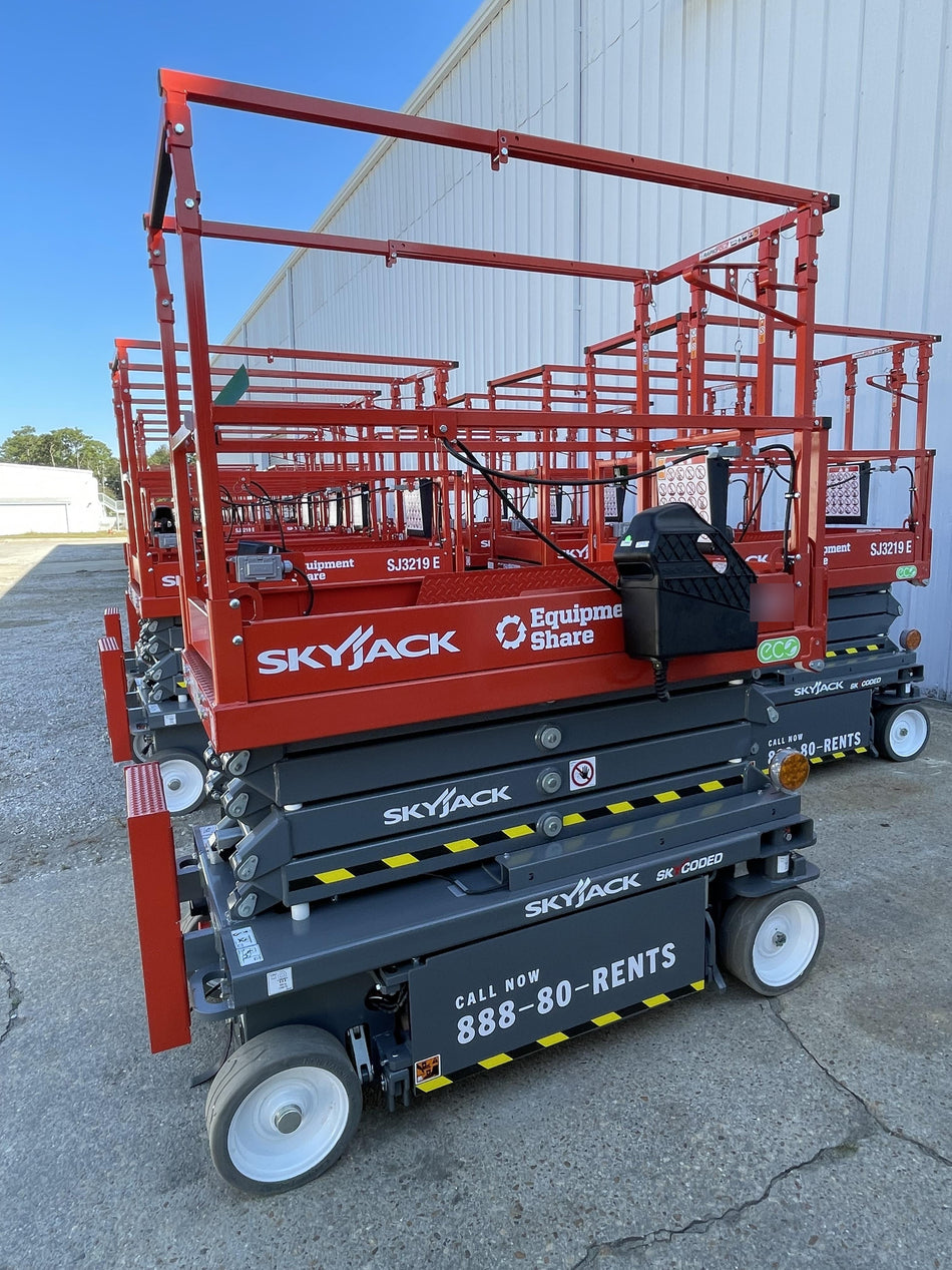 2024 Skyjack SJ3219 Electric Drive, Sld NM Tires, DBcns, RFRails, Power to Platform, T3 + Access Control