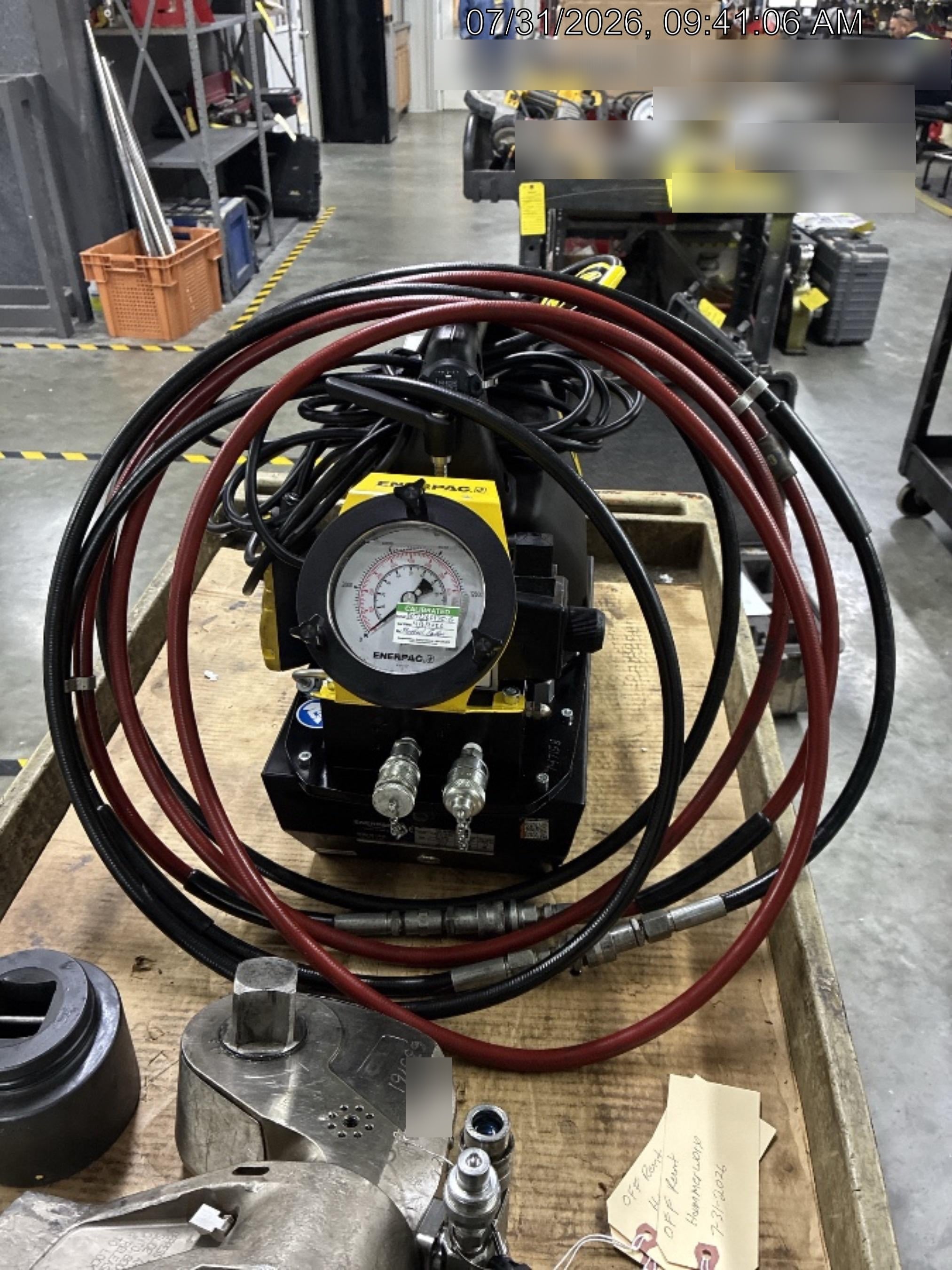 2040 ENERPAC ZU4208BB-QH