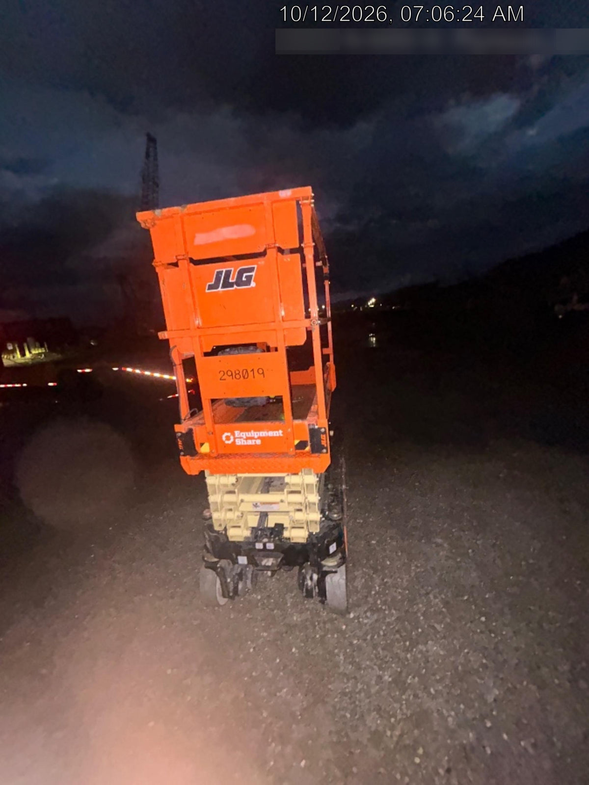 2023 JLG ES1932