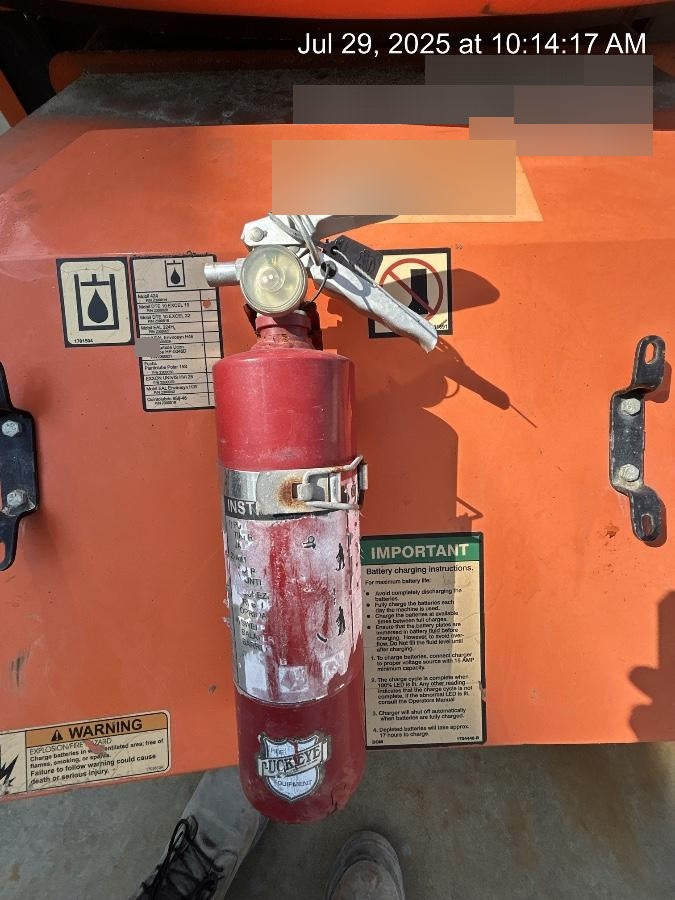 2019 JLG E400AJPN