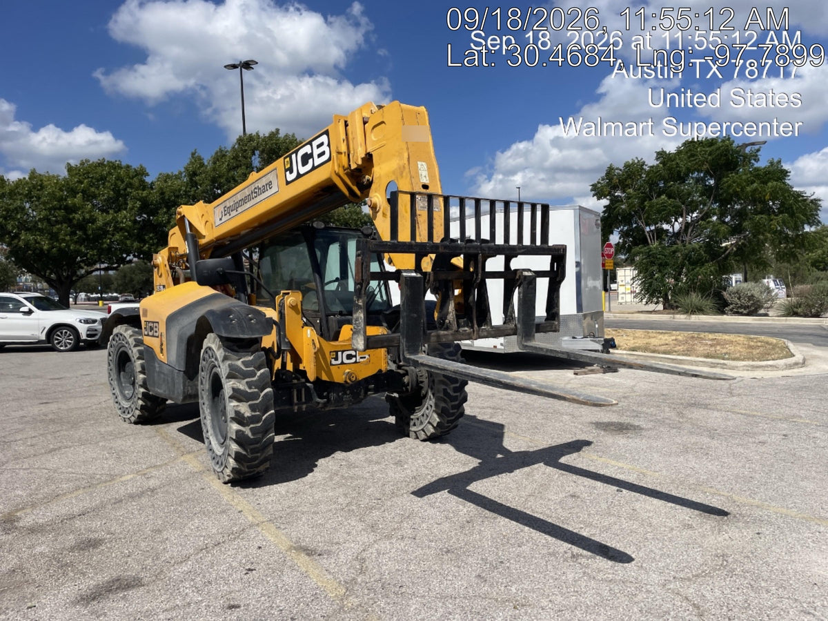 2019 JCB 509-42 JCB 509-42 Enclosed Cab, 74 HP, Solid Tires, Worklights, Beacon, Aux Hydraulics, Lifting Eye, 60" Carriage/60" Forks