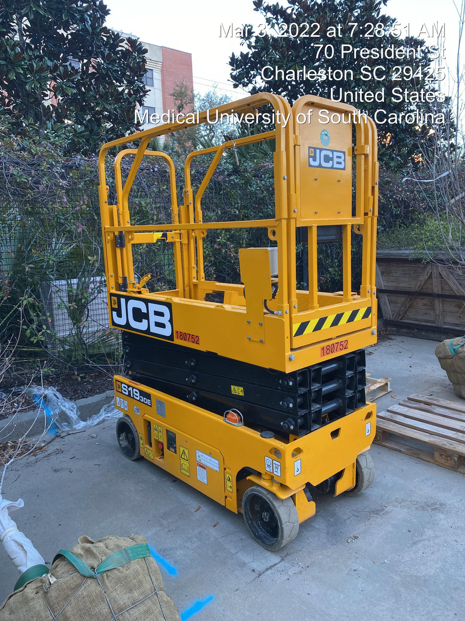 2021 JCB S1930E