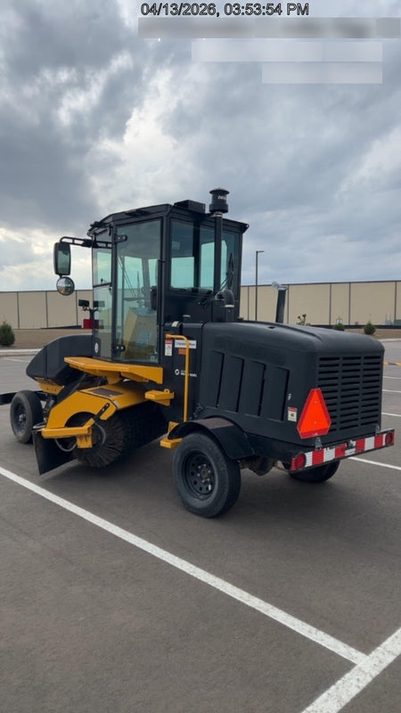 2023 LAYMOR SM450