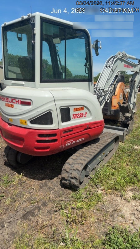 2025 TAKEUCHI TB235-2CR