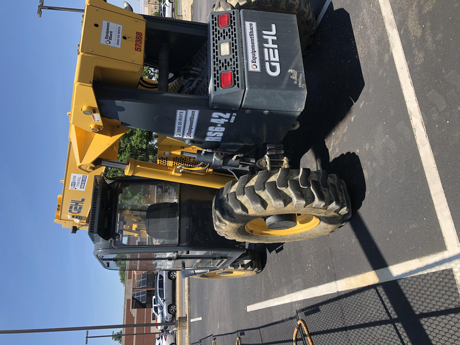 2016 Gehl RS6-42 Standard Rental Specs