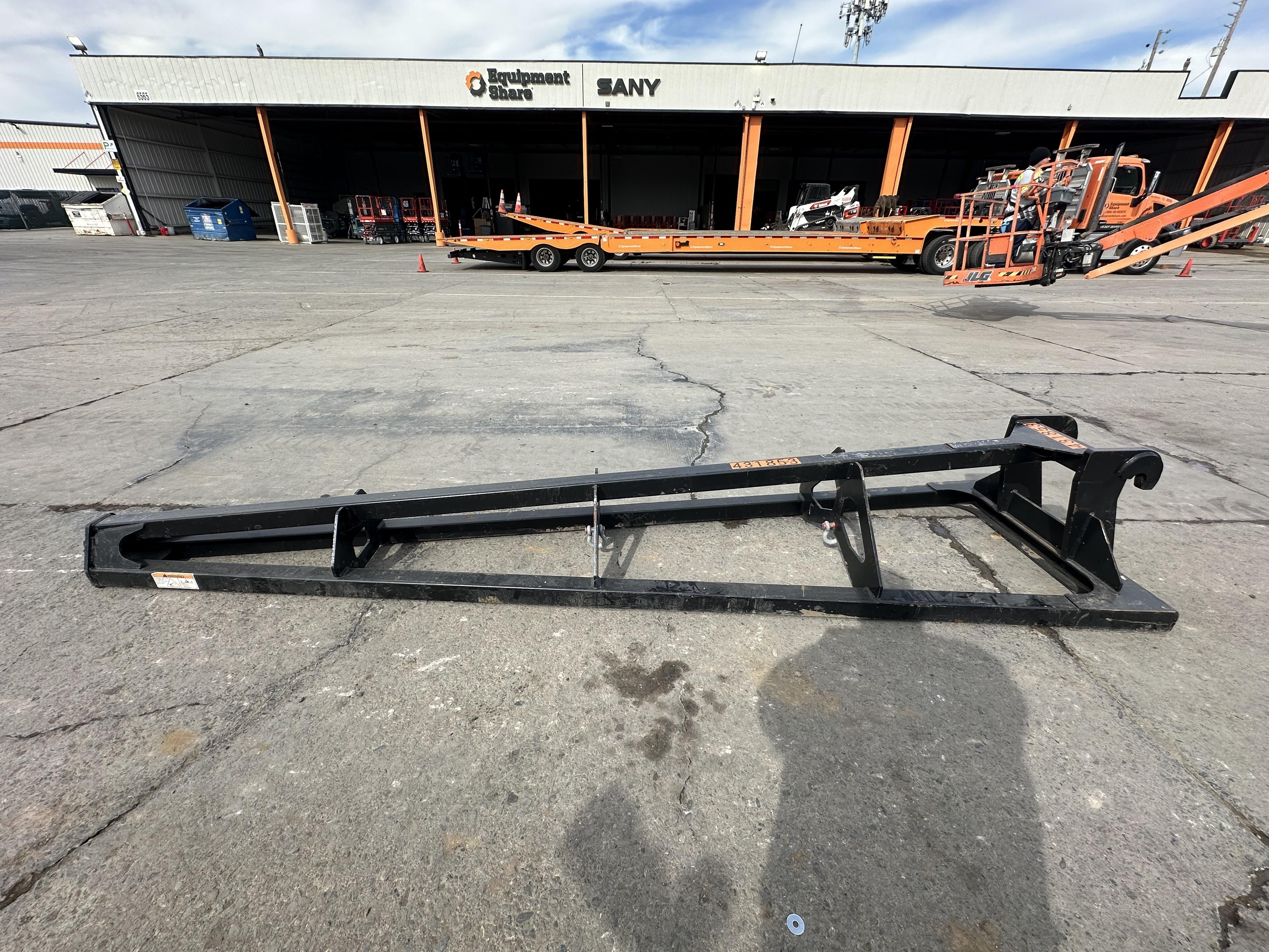 2024 JLG 1001275853