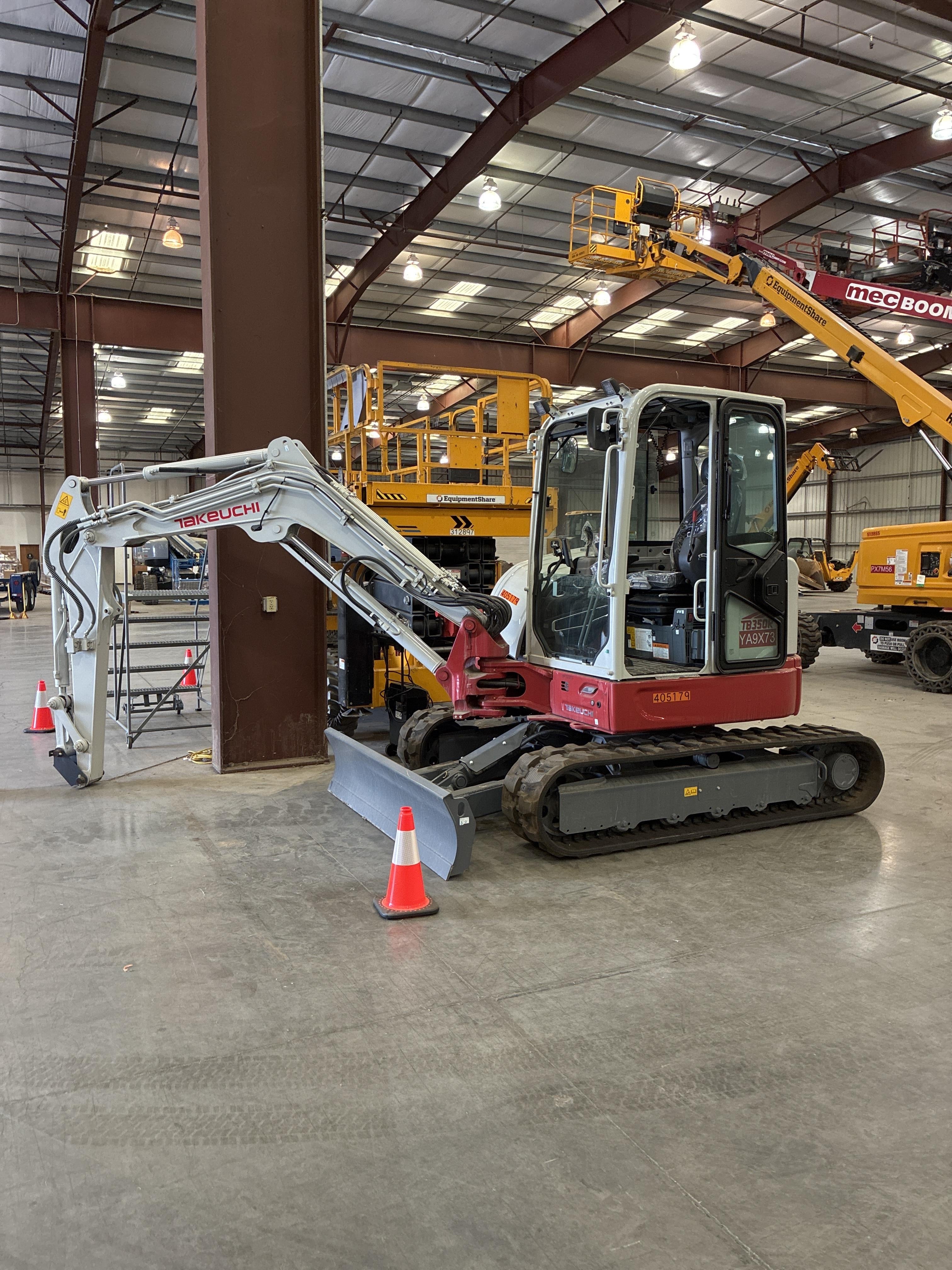 2024 TAKEUCHI TB350R-CR