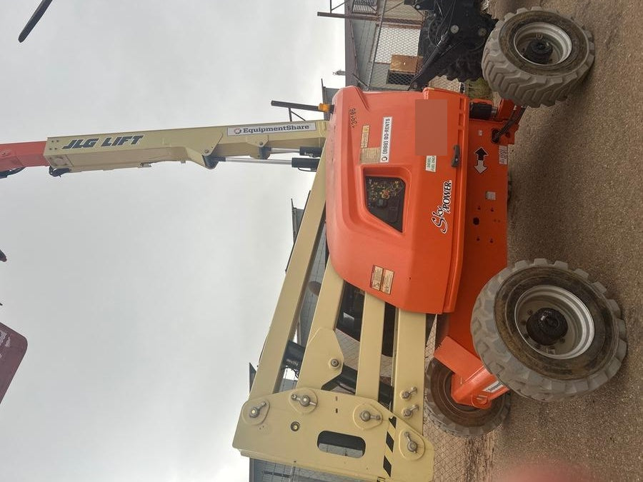 2021 JLG 450AJ