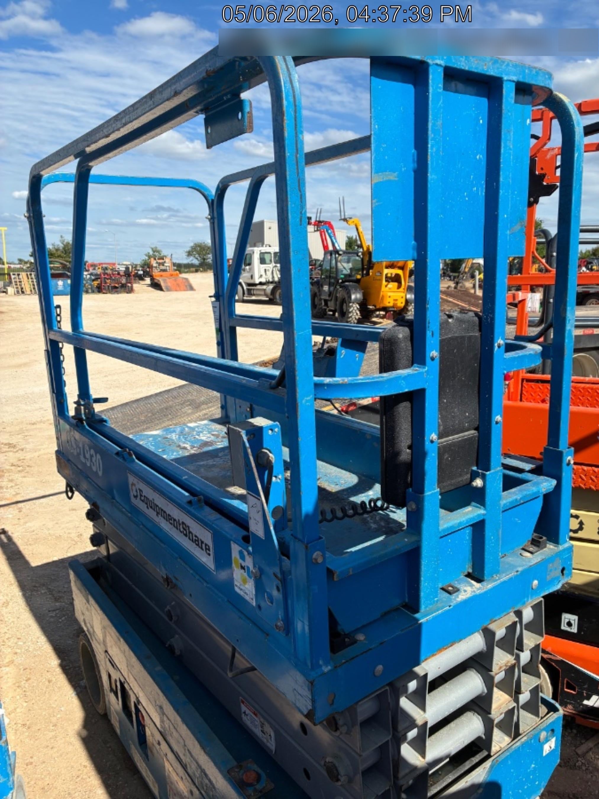 2019 Genie GS-1930 Fixed Rails with Chain Entry