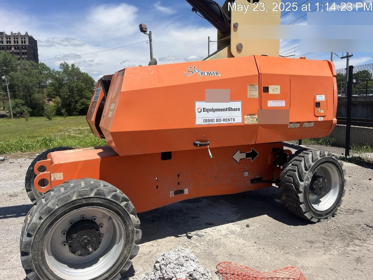 2019 JLG 860SJ