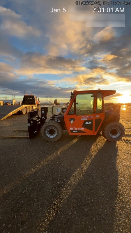 2025 JLG 519