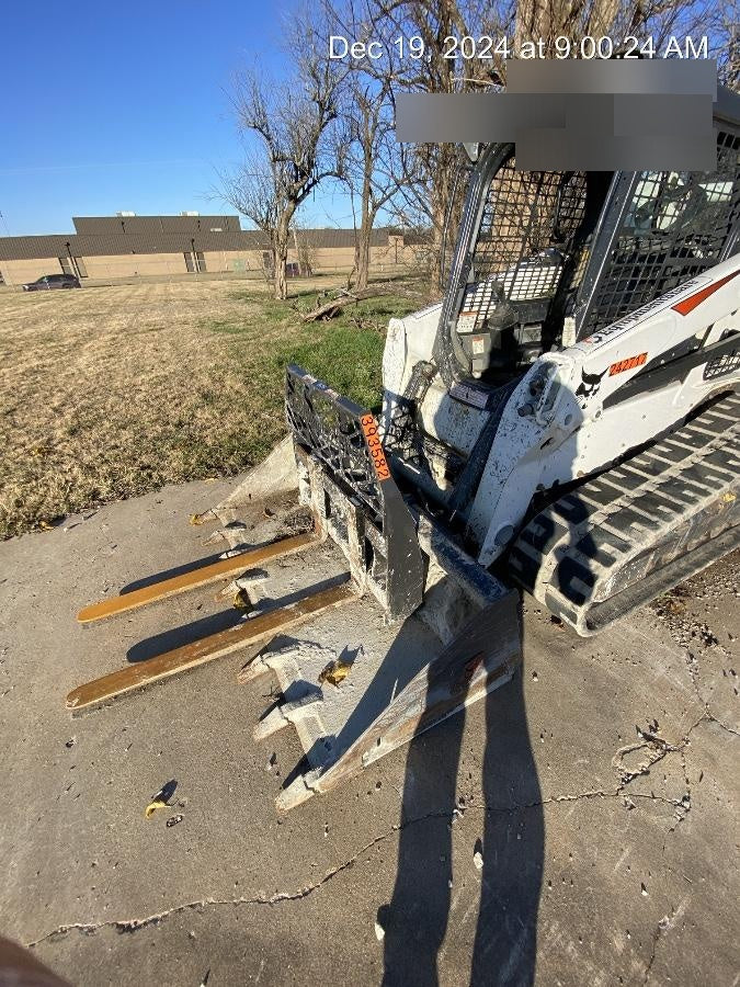 2024 PALADIN 48" Pallet Forks - Paladin