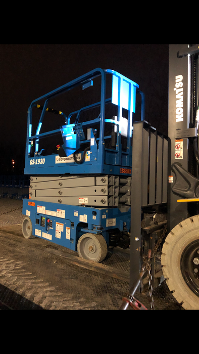 2019 Genie GS-1930 Fixed Rails with Chain Entry