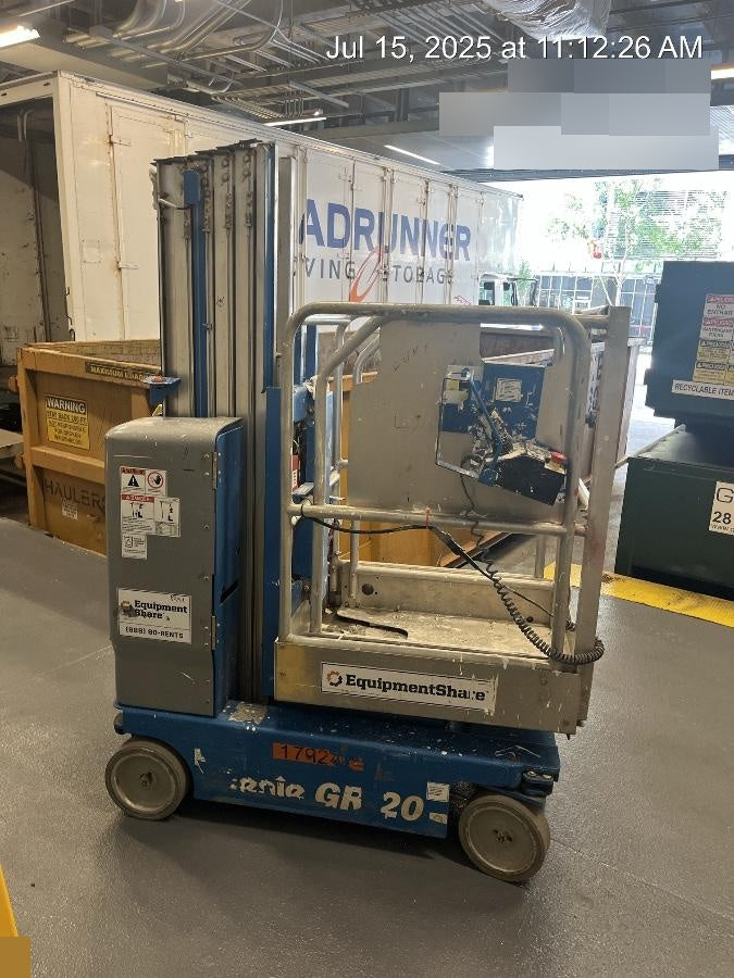 2021 GENIE GR-20