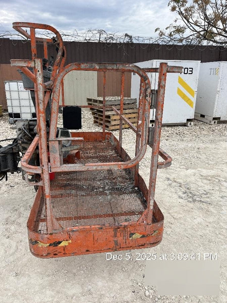 2021 JLG 860SJ