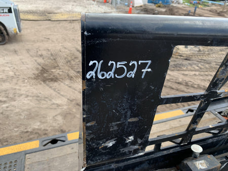 2022 ARROW MATERIAL HANDLING 48" Pallet Forks - Arrow