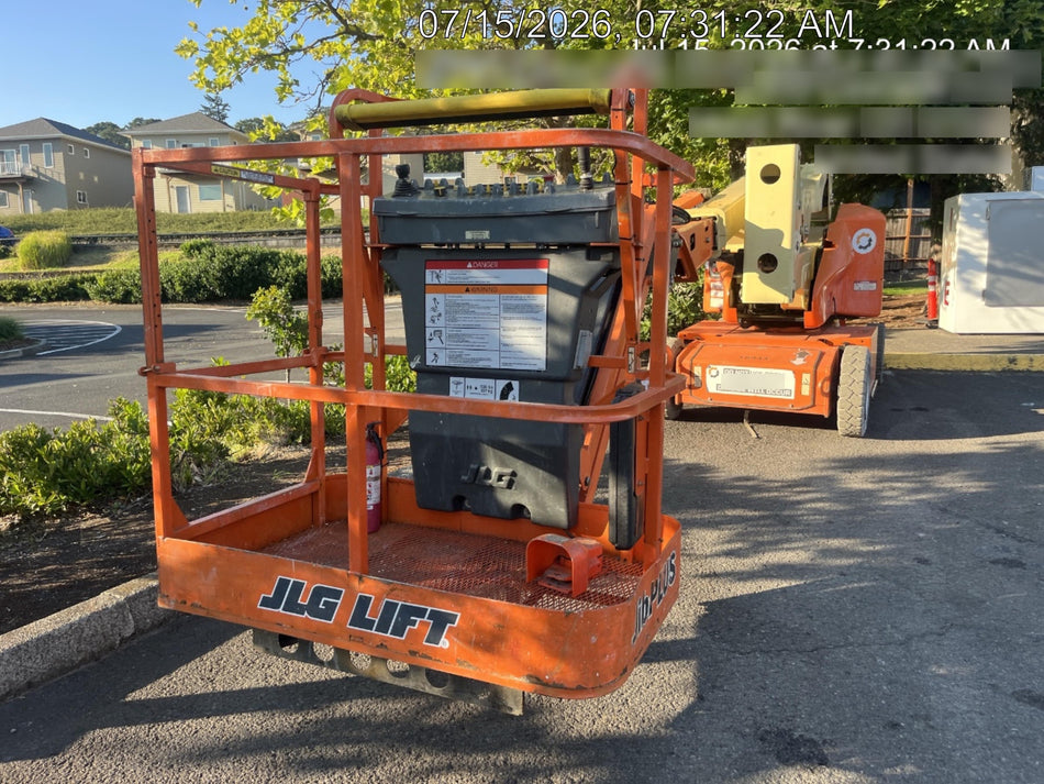 2019 JLG E400AJPN