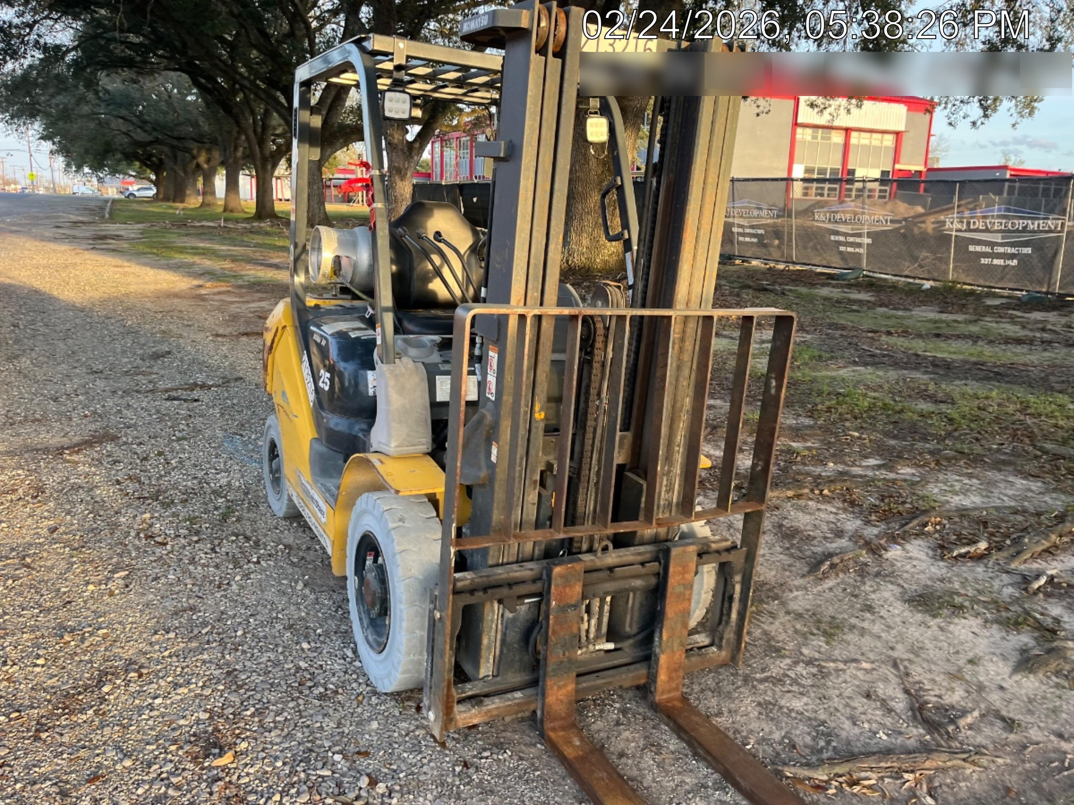 2022 KOMATSU FG25T-16