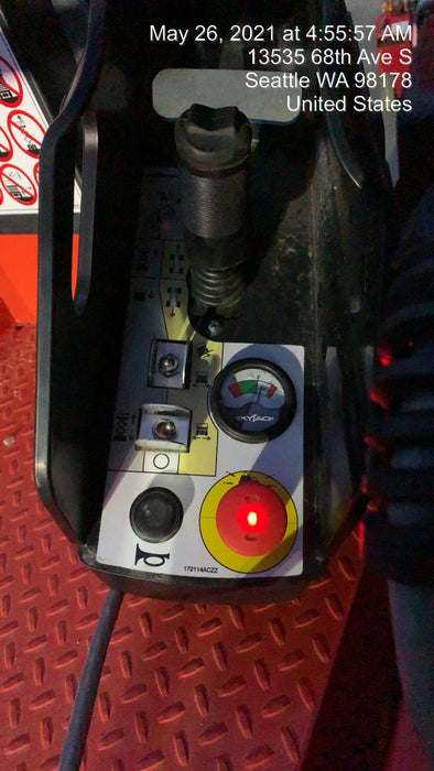 2020 Skyjack SJIII-3219 Solid NM Tires, Half height spring hinged entry gate, Dual Beacons, 800W Inverter