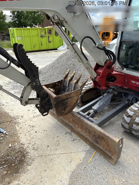 2023 TAKEUCHI TB240-CR