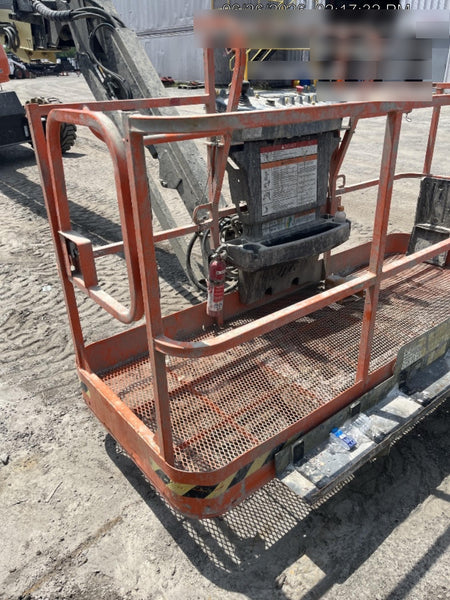 2025 JLG 660SJ