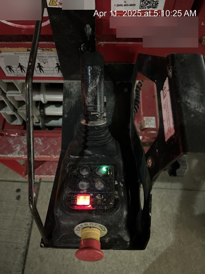 2020 MEC 1330SE Solid NM Tires, Steel Swing out Doors, LCS, Beacon, 900W Inverter