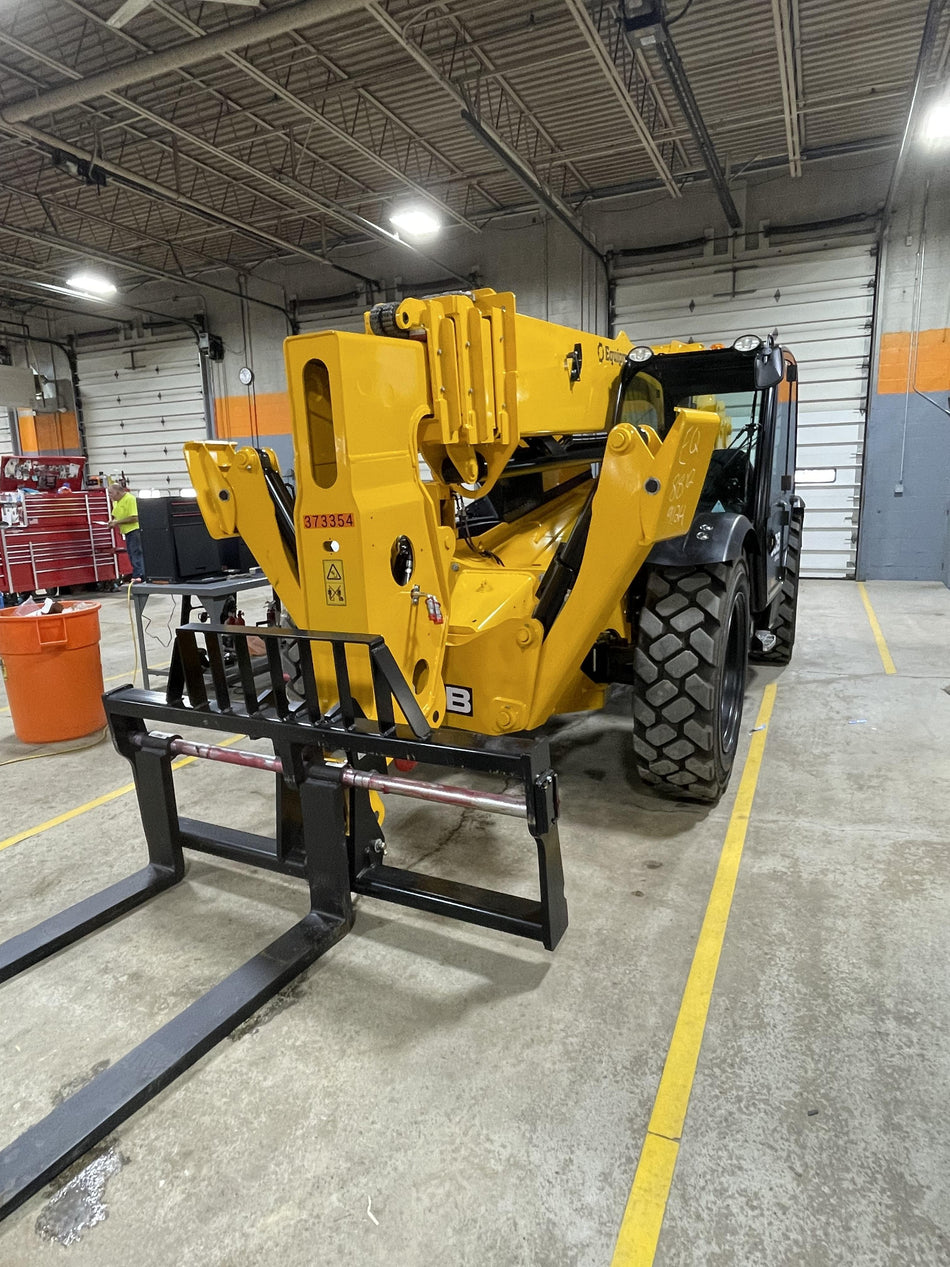 2024 JCB 510-56
