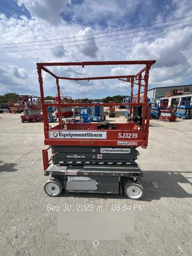 2023 SKYJACK SJ3219