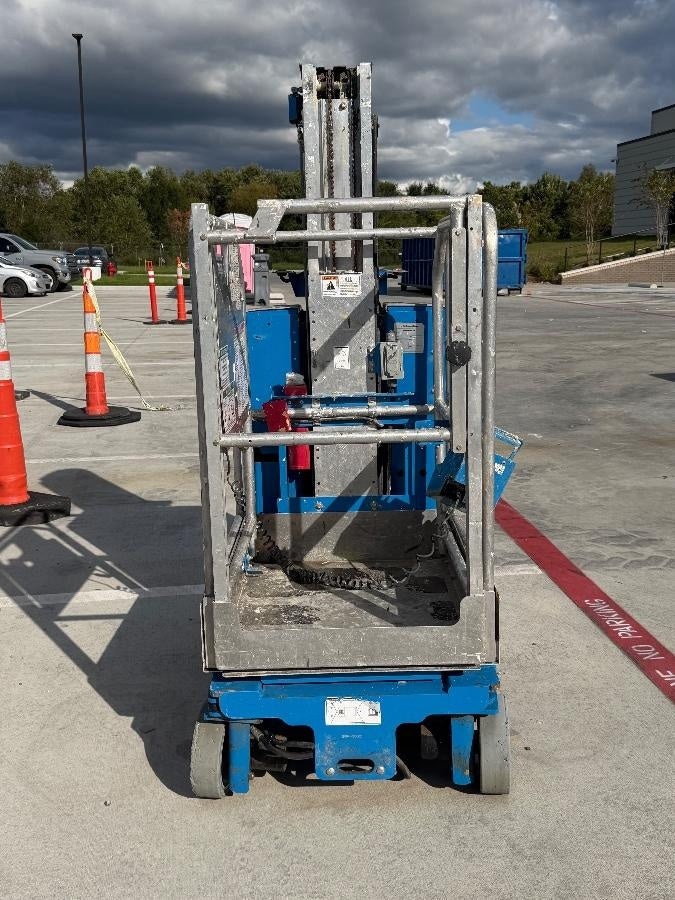 2020 GENIE GR-20