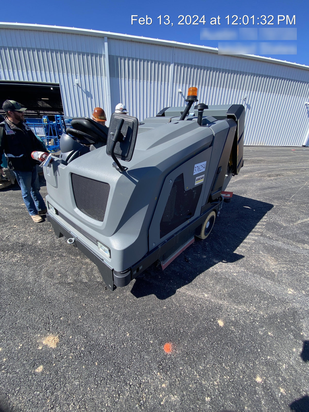 2024 KARCHER B 300 R