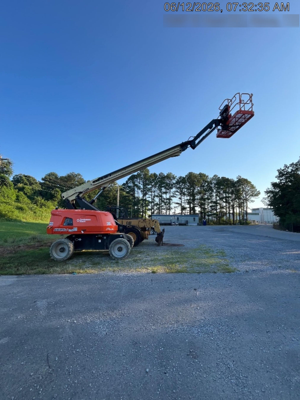 2025 JLG 660SJ