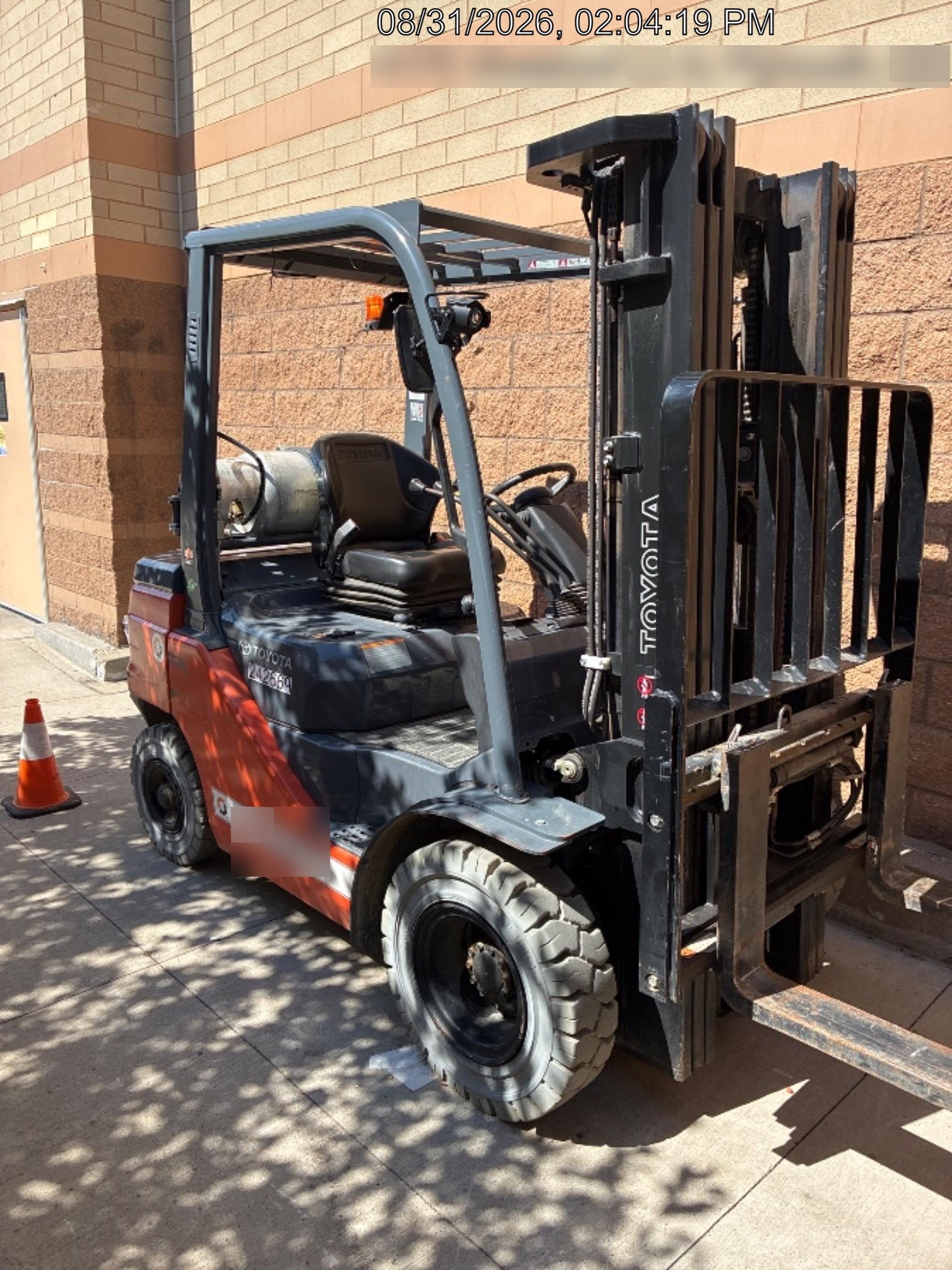 2022 TOYOTA 50-8FGU25