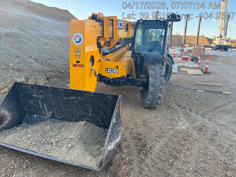 2016 SKYTRAK 70" Bucket, Telehandler 6k-7k
