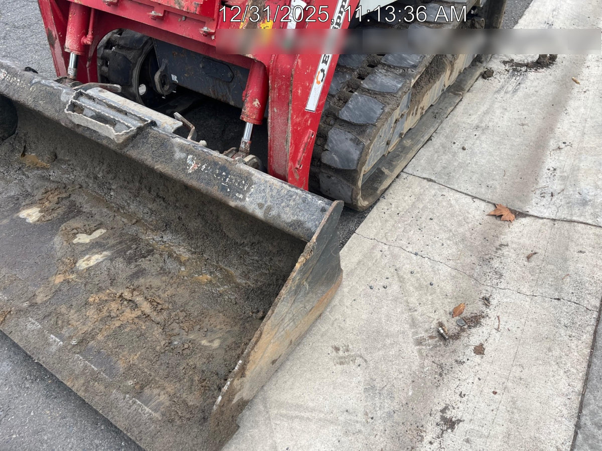 2022 TAKEUCHI TL8R2-R