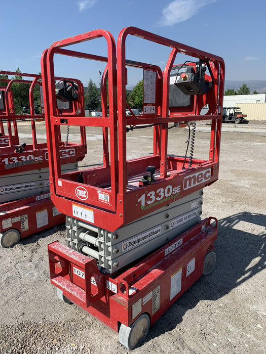 2020 MEC 1330SE Solid NM Tires, Steel Swing out Doors, LCS, Beacon, 900W Inverter