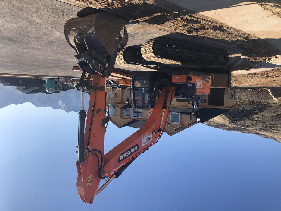 2019 DOOSAN DX225LC-5
