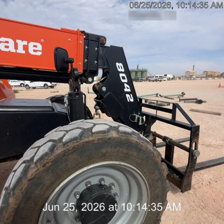 2023 SKYTRAK 8042