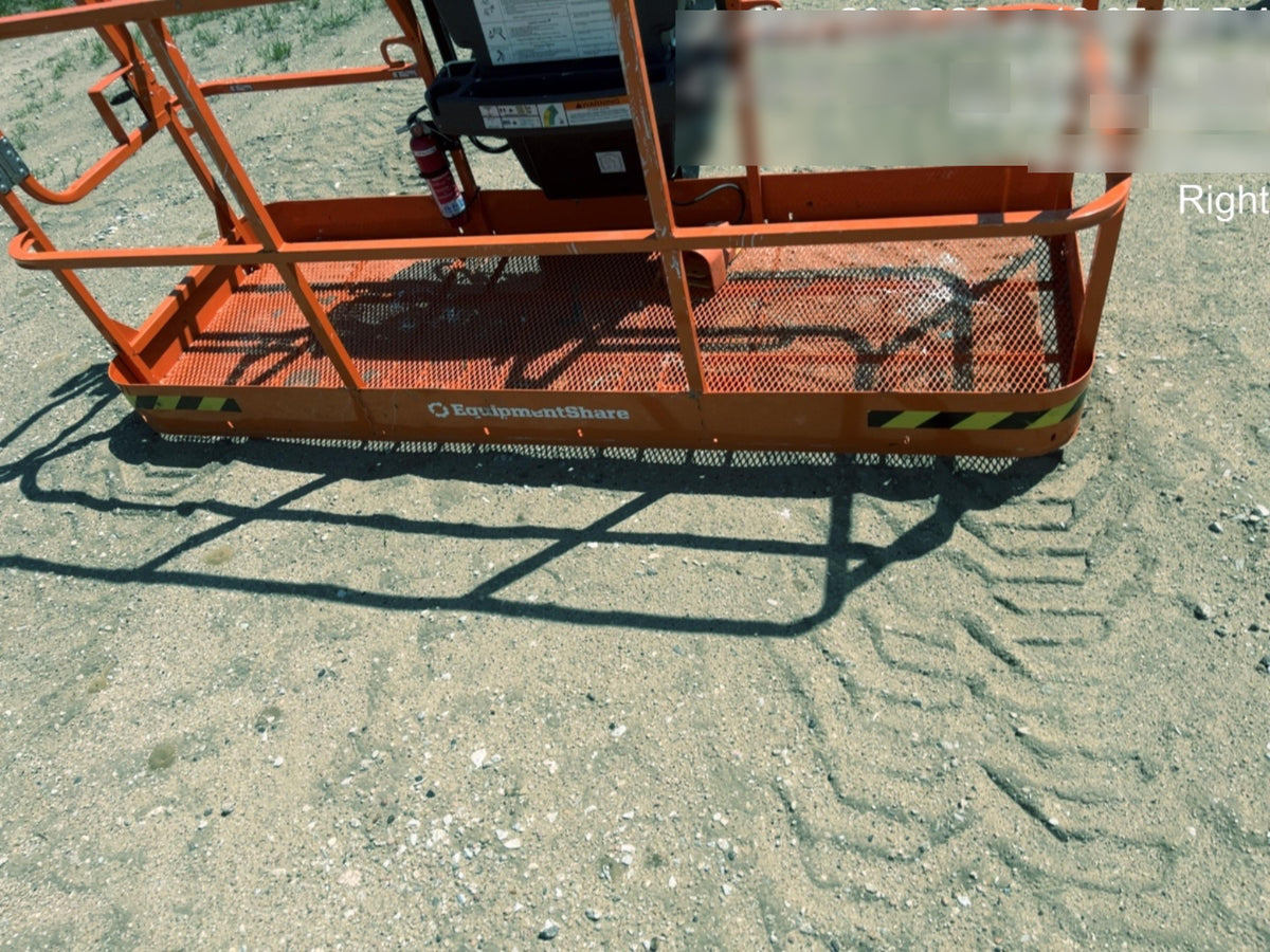 2025 JLG 660SJ