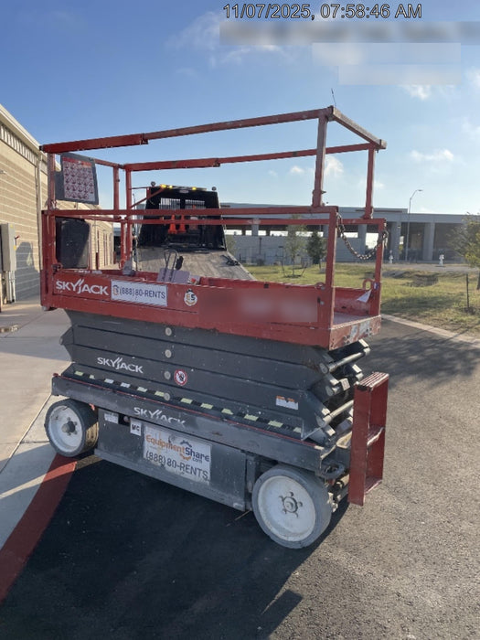 2016 Skyjack SJIII-3226 26' Scissor Lift