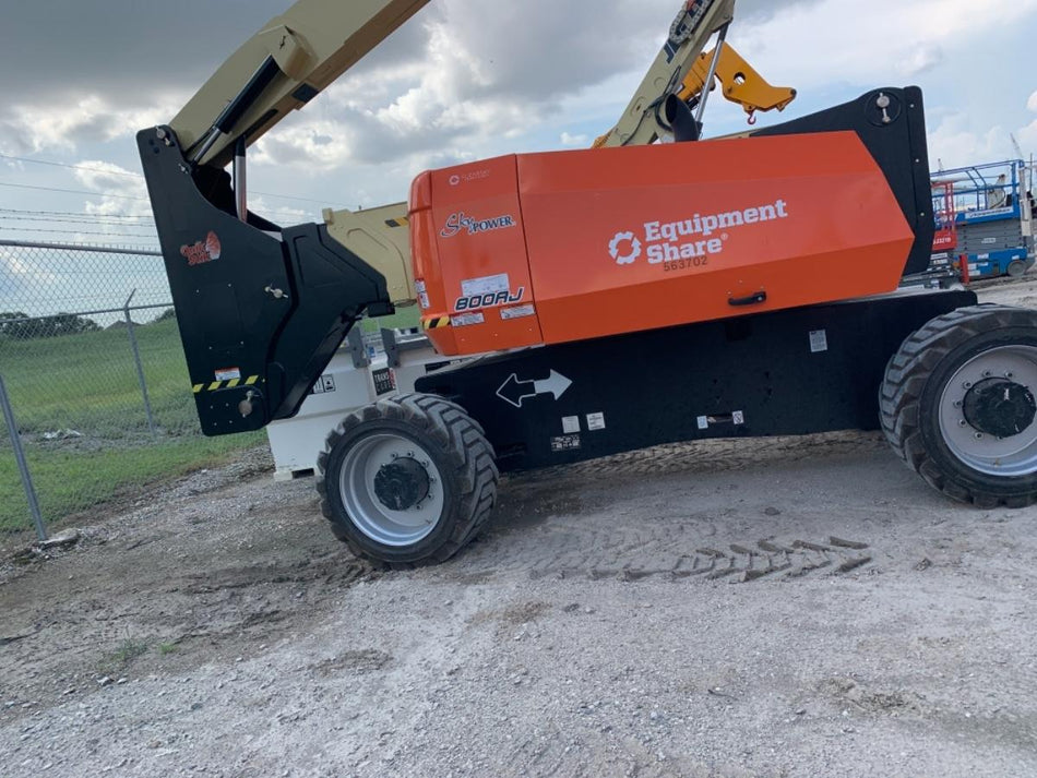 2025 JLG 800AJ