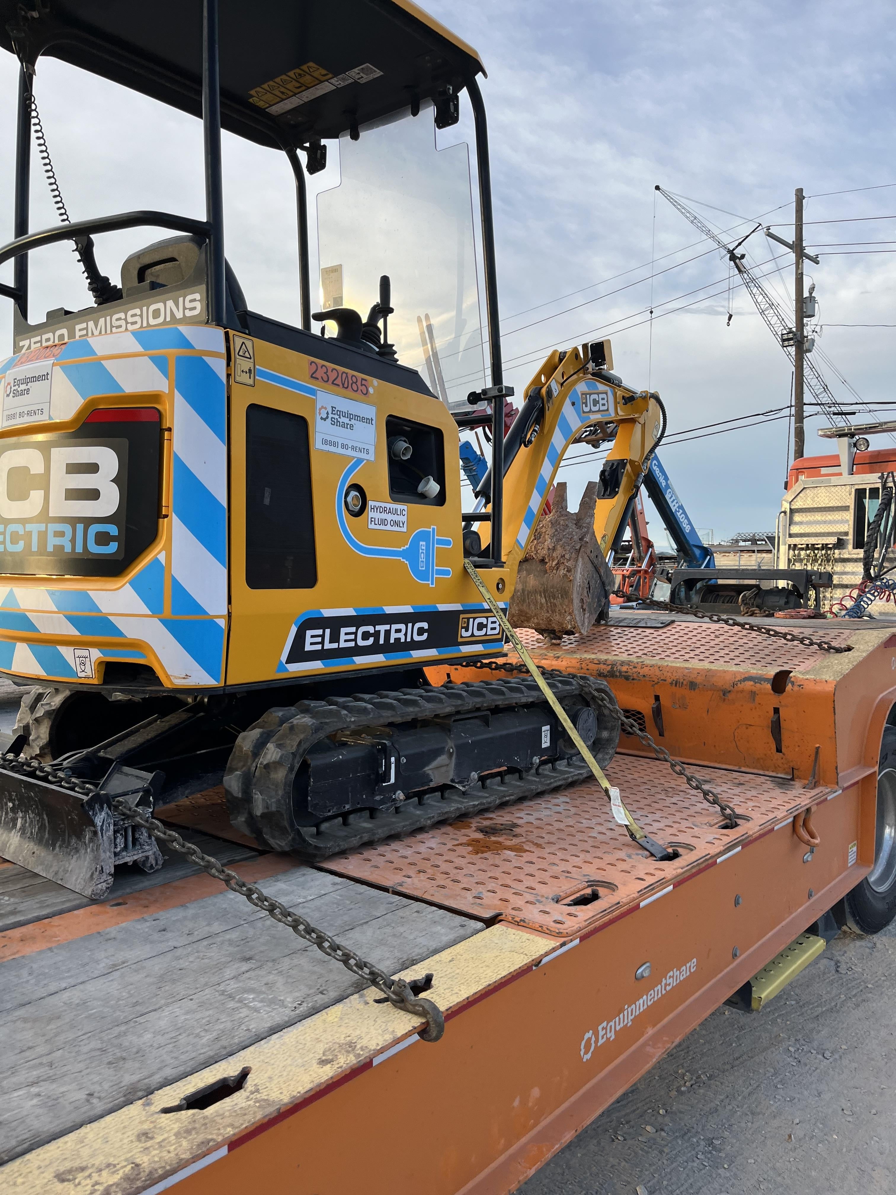 2022 JCB 19C-1E