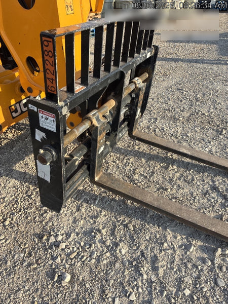 2025 JCB 400/F7377