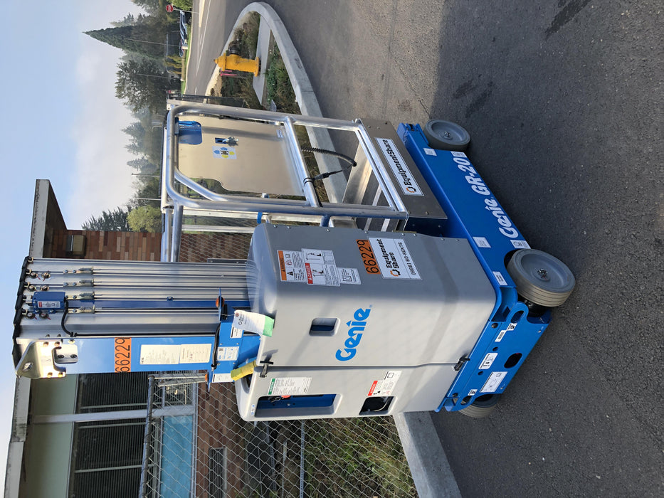 2020 GENIE GR-20