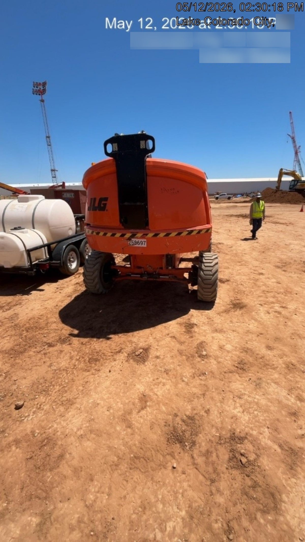 2022 JLG 460SJ